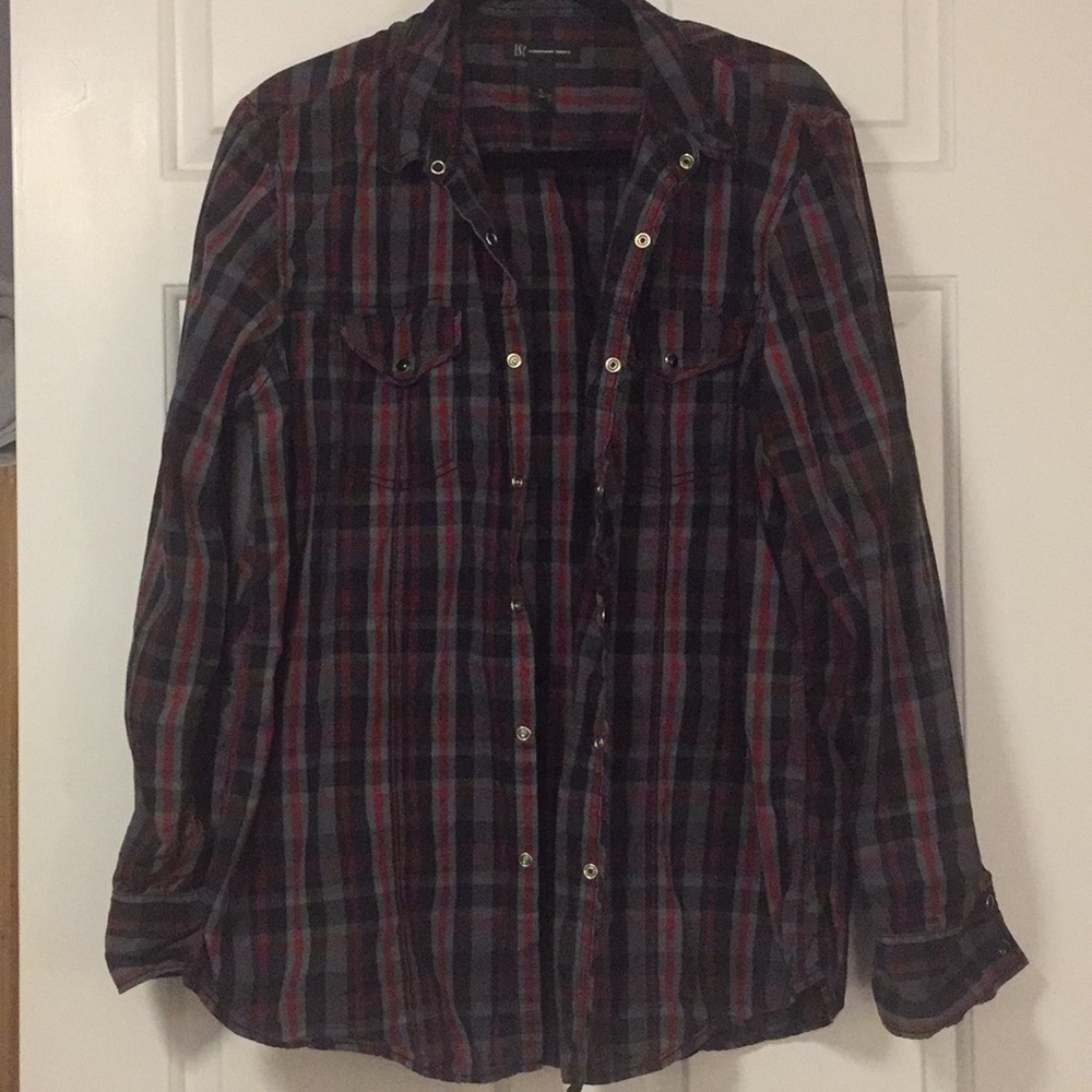 EUC red, gray, black plaid “flannel” shirt